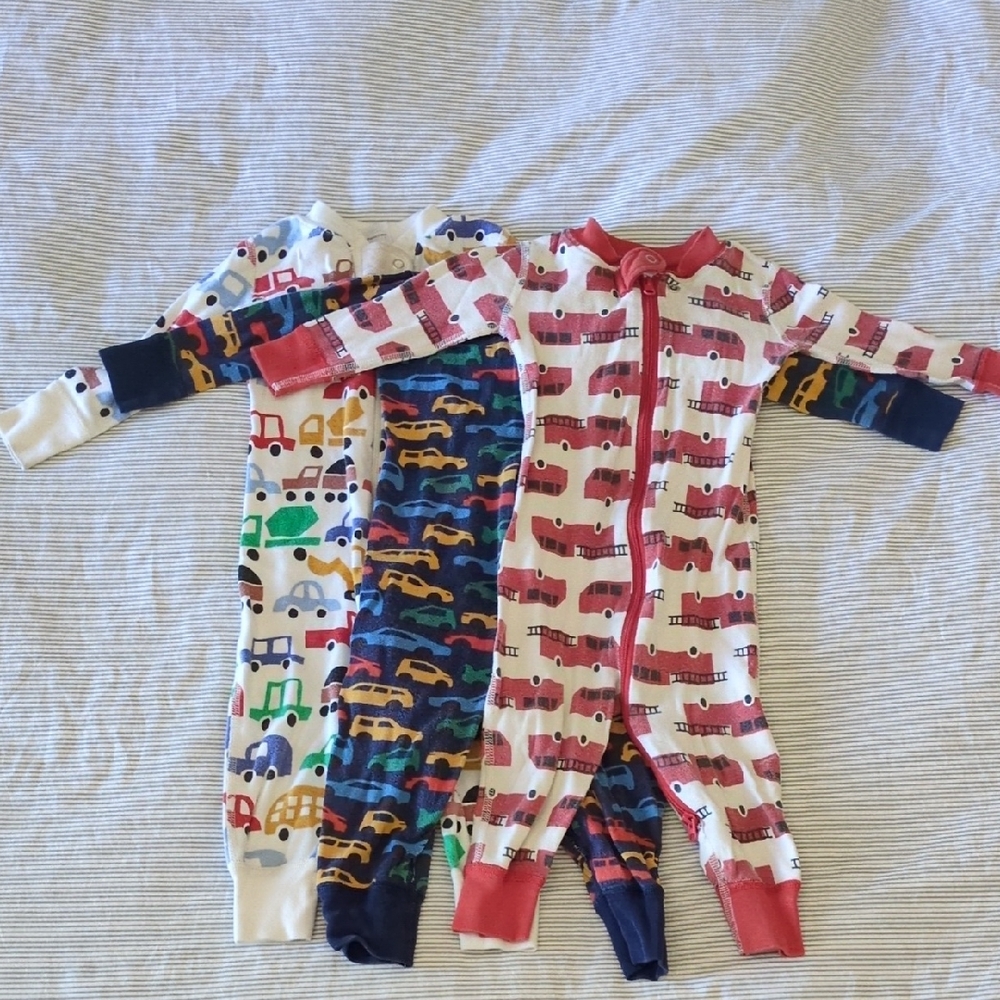 Set of TWO Hanna Andersson Zipper Pajamas